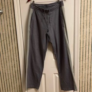 EUC Men’s Lululemon Kung Fu Pant(s), Grey, Size M, Inseam 31”